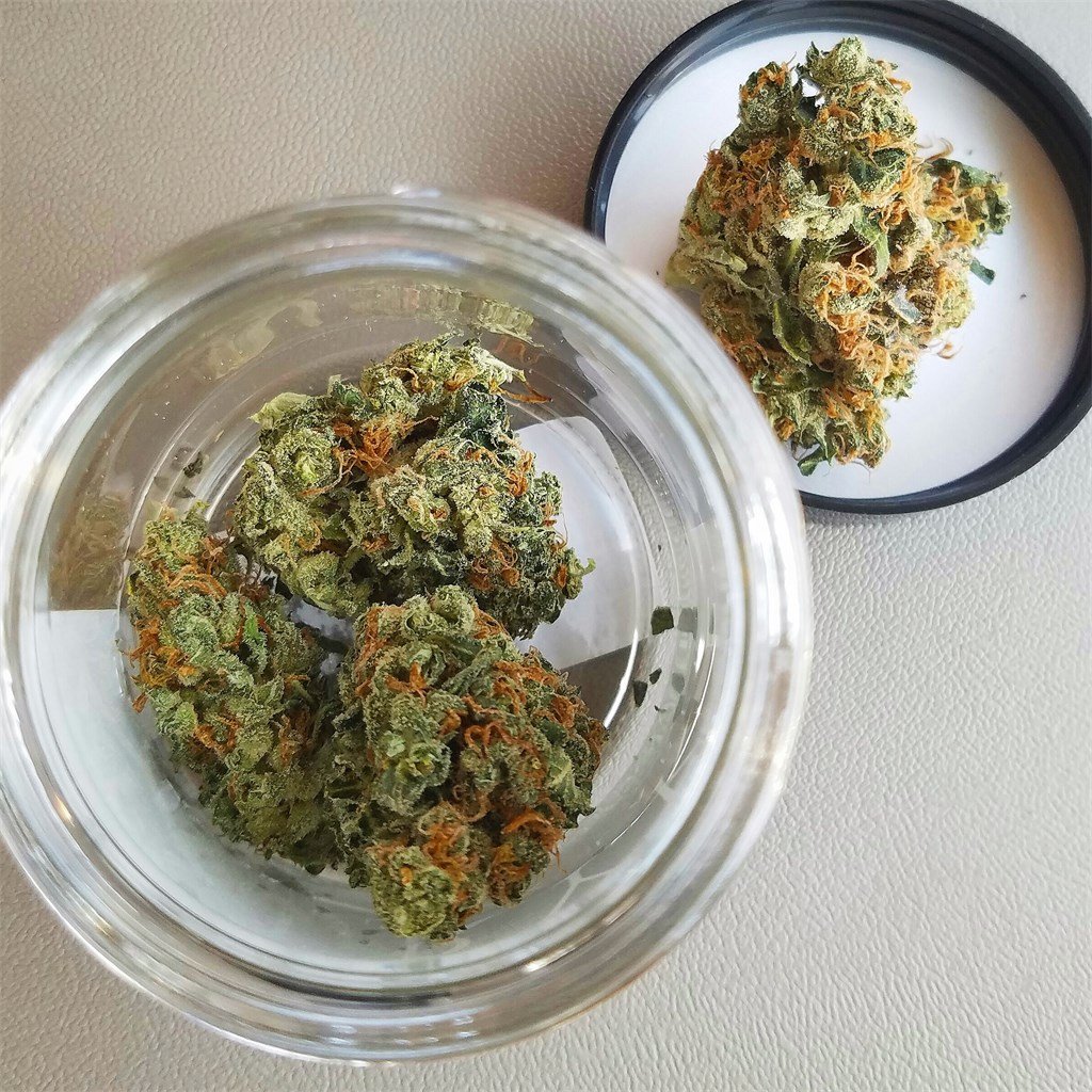 Buy Marijuana Online UK